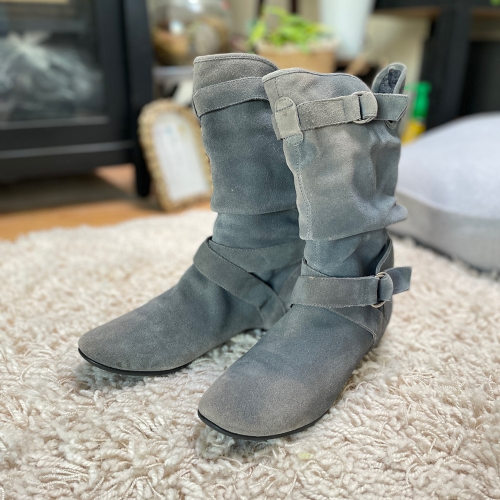 BP buckle boots